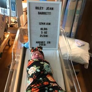 Meet your Posher, Travie